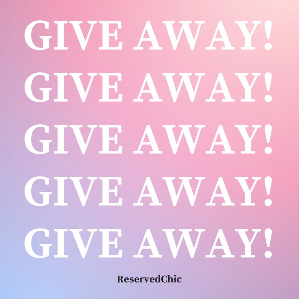 GIVEAWAY!🎉 Free Shipping and a surprise!